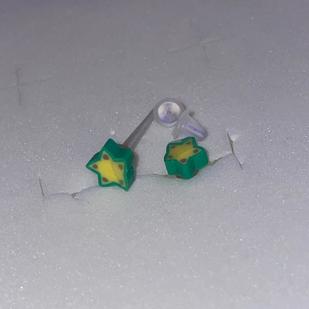 Tiny Flower Earrings